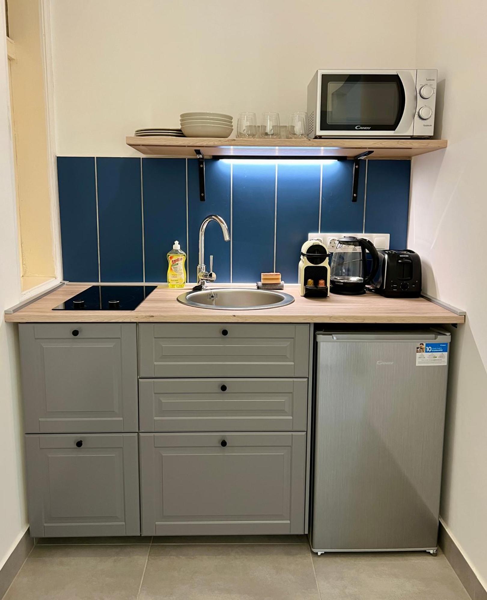 Minimalistic Apartment & Studio In Heart Street Budapeszt Zewnętrze zdjęcie